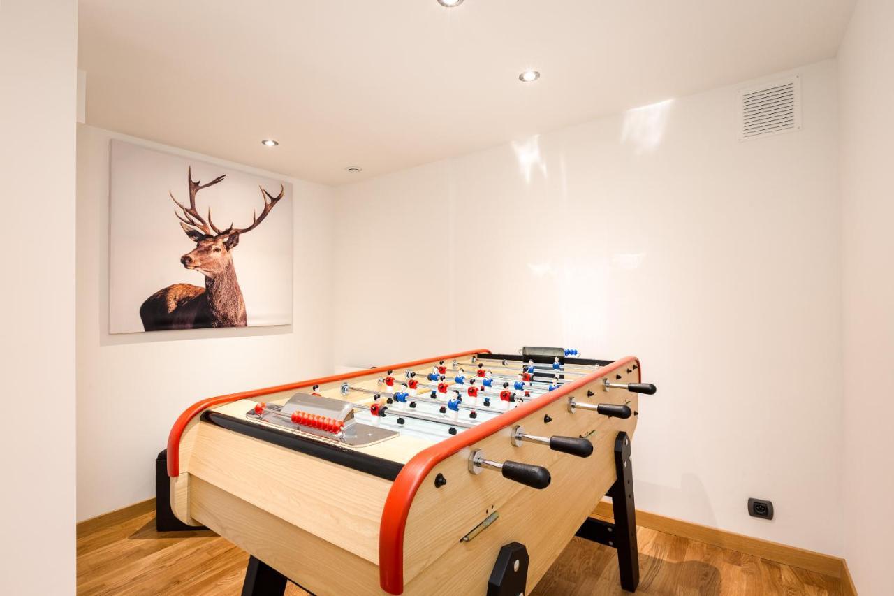 Chalet Les Praz - 280Sqm - Sauna Cinema Fitness - 5 Bedrooms In Heart Of Les Praz - By Cozee Rentals Chamonix ภายนอก รูปภาพ