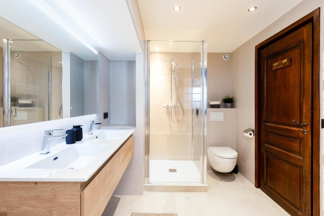 Chalet Les Praz - 280Sqm - Sauna Cinema Fitness - 5 Bedrooms In Heart Of Les Praz - By Cozee Rentals Chamonix ภายนอก รูปภาพ