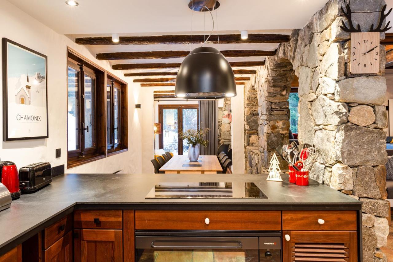 Chalet Les Praz - 280Sqm - Sauna Cinema Fitness - 5 Bedrooms In Heart Of Les Praz - By Cozee Rentals Chamonix ภายนอก รูปภาพ