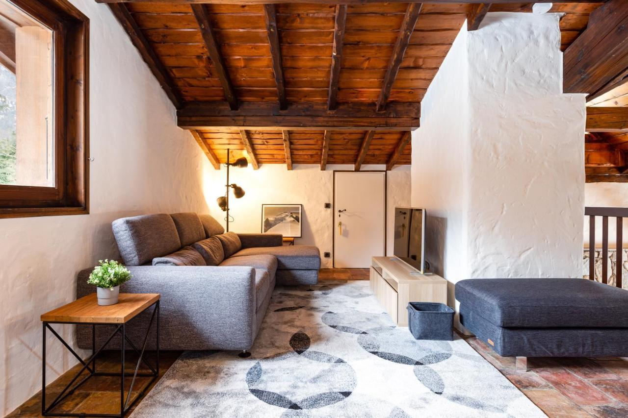 Chalet Les Praz - 280Sqm - Sauna Cinema Fitness - 5 Bedrooms In Heart Of Les Praz - By Cozee Rentals Chamonix ภายนอก รูปภาพ