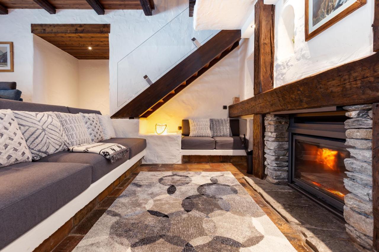 Chalet Les Praz - 280Sqm - Sauna Cinema Fitness - 5 Bedrooms In Heart Of Les Praz - By Cozee Rentals Chamonix ภายนอก รูปภาพ