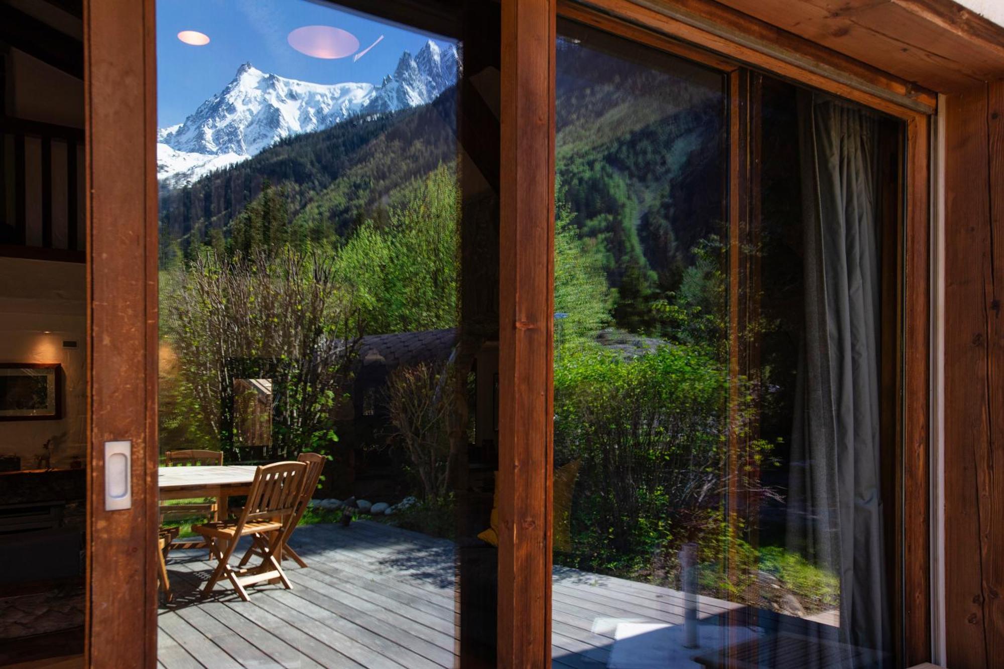 Chalet Les Praz - 280Sqm - Sauna Cinema Fitness - 5 Bedrooms In Heart Of Les Praz - By Cozee Rentals Chamonix ภายนอก รูปภาพ