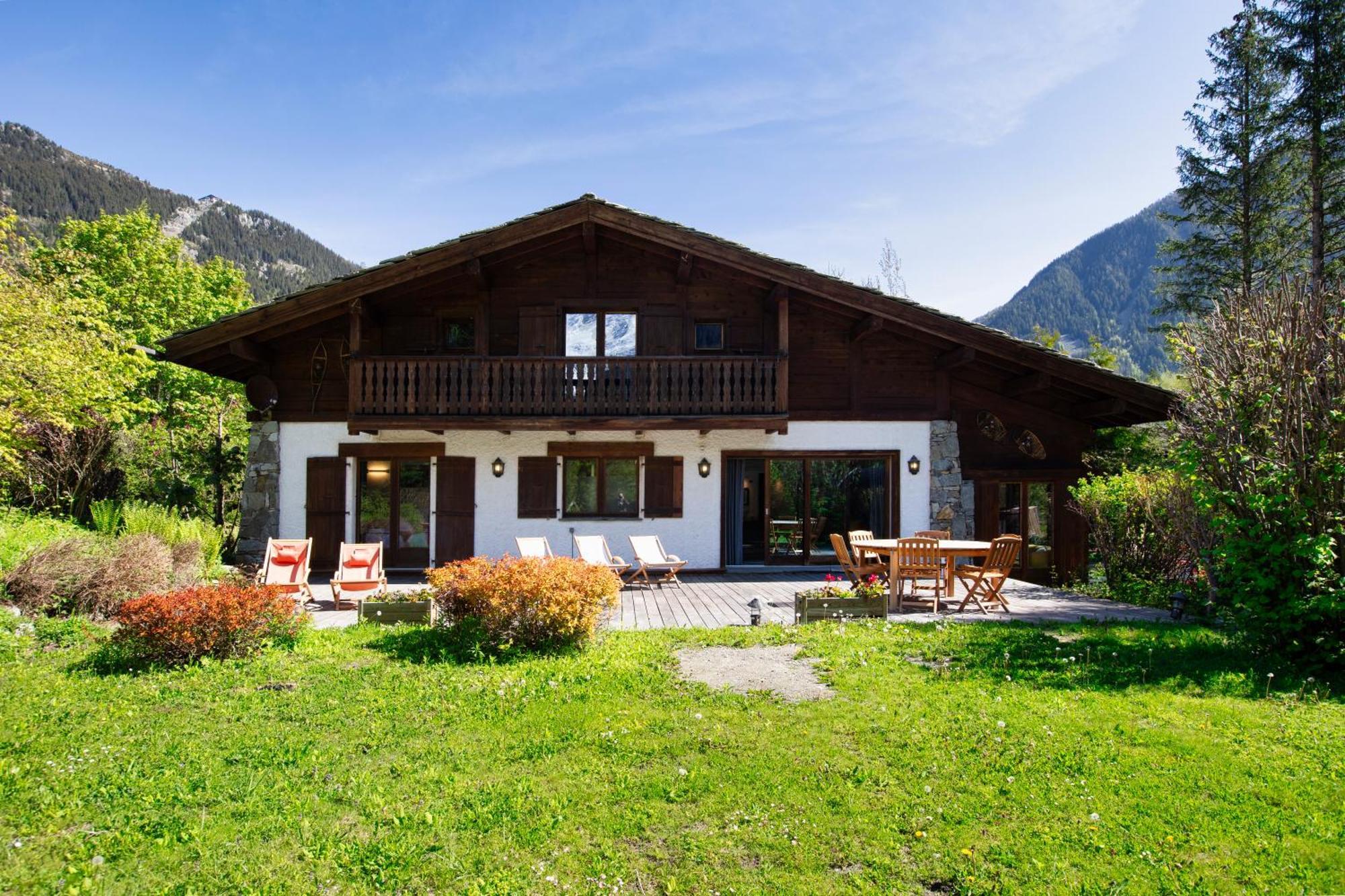 Chalet Les Praz - 280Sqm - Sauna Cinema Fitness - 5 Bedrooms In Heart Of Les Praz - By Cozee Rentals Chamonix ภายนอก รูปภาพ